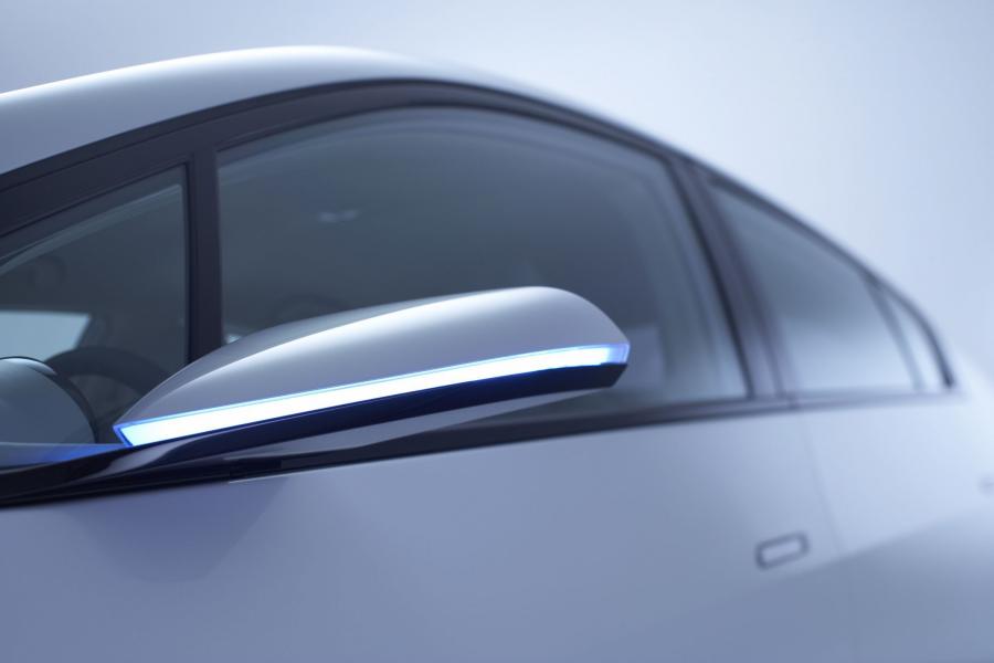  Honda Insight Concept 2008 года  (фото 2 из 97)